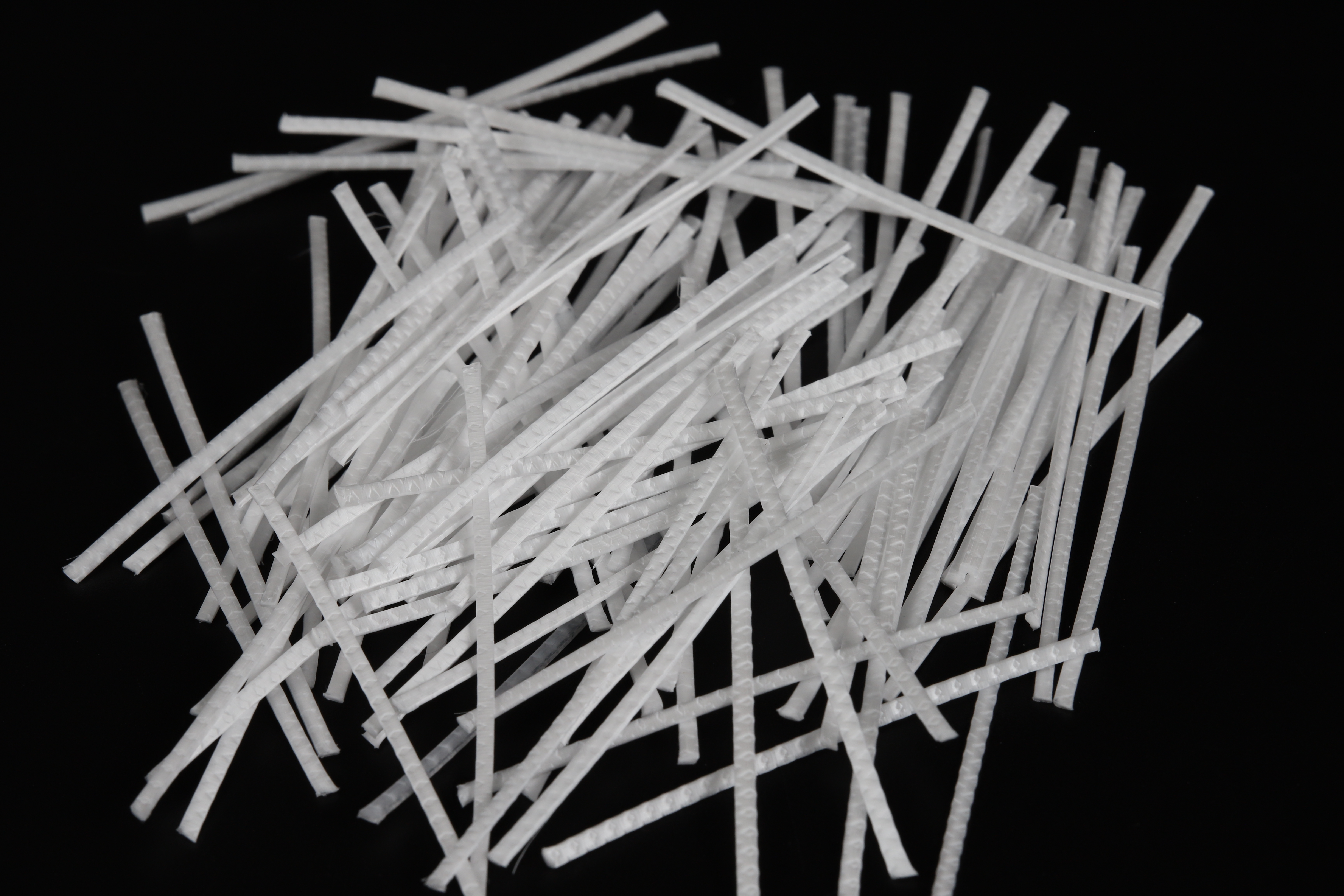 synthetic macrofiber embossed white